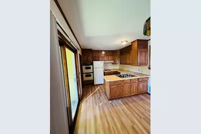 158 Monrovia St, Springfield, MA 01104 - Photo 12