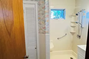 158 Monrovia St, Springfield, MA 01104 - Photo 14