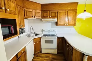 158 Monrovia St, Springfield, MA 01104 - Photo 28