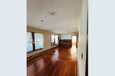 158 Monrovia St, Springfield, MA 01104 - Photo 6