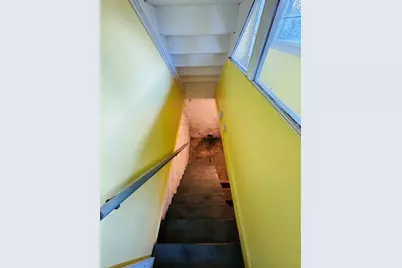 158 Monrovia St, Springfield, MA 01104 - Photo 34