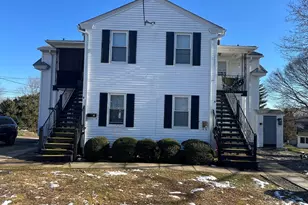 2 Ritchotte Ct, West Warwick, RI 02893 - Photo 6