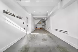 360 Athens St, Boston, MA 02127 - Photo 22