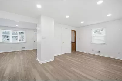 181 Beauchamp Terrace, Chicopee, MA 01020 - Photo 16