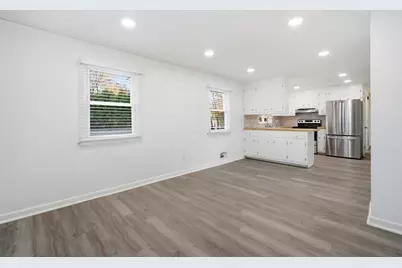 181 Beauchamp Terrace, Chicopee, MA 01020 - Photo 8