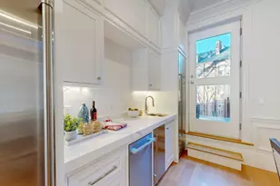 71 Mt Vernon St, Boston, MA 02108 - Photo 18