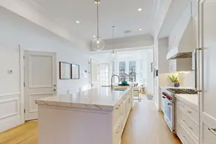 71 Mt Vernon St, Boston, MA 02108 - Photo 6