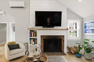 61 Spofford St, Newburyport, MA 01950 - Photo 14