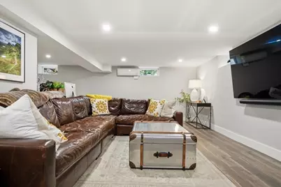 61 Spofford St, Newburyport, MA 01950 - Photo 32