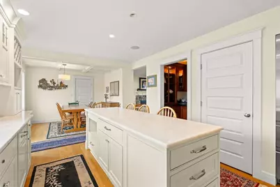 33 Oceanside Dr, Scituate, MA 02066 - Photo 6
