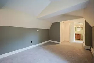 18 Beacon Pl, Melrose, MA 02176 - Photo 22