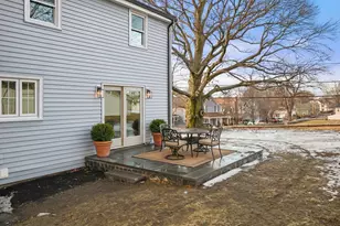 64A Mt Pleasant St, Woburn, MA 01801 - Photo 2