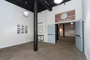 55 Sterling St, Clinton, MA 01510 - Photo 2