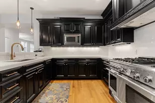 136 Saint Botolph, Boston, MA 02115 - Photo 30