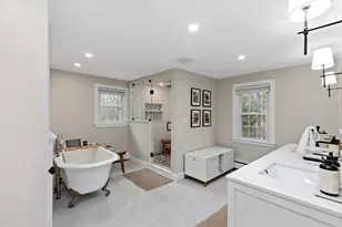 49 Thompson St, Pembroke, MA 02359 - Photo 20