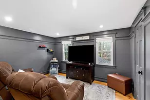 49 Thompson St, Pembroke, MA 02359 - Photo 28