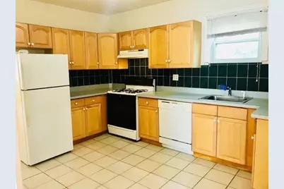 8 Berkeley St #1, Watertown, MA 02472 - Photo 2