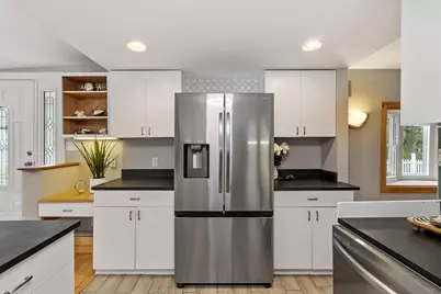 3 Adams Ave, Methuen, MA 01844 - Photo 8