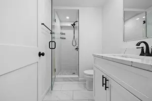 24 Ferrin St, Boston, MA 02129 - Photo 10