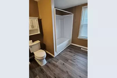 176 Corthell St #1, Springfield, MA 01151 - Photo 4