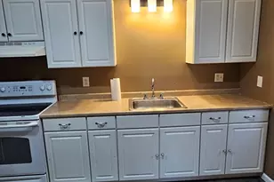 176 Corthell St, Springfield, MA 01151 - Photo 18