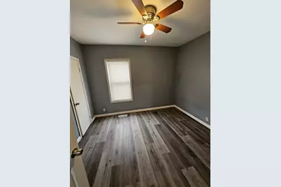 178 Corthell St #1, Springfield, MA 01151 - Photo 4