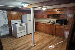 250 Laurel St, Fall River, MA 02724 - Photo 10