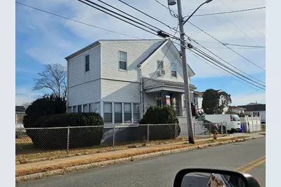 250 Laurel Street, Fall River, MA 02724 - Photo 1