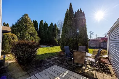 39 McCarthy Ave, Chicopee, MA 01020 - Photo 32
