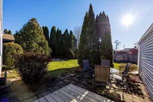 39 McCarthy Ave, Chicopee, MA 01020 - Photo 32