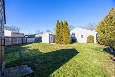 39 McCarthy Ave, Chicopee, MA 01020 - Photo 34