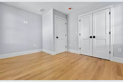 35 Liberty Ave, Revere, MA 02151 - Photo 8
