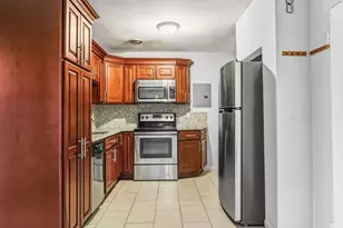 133 Warren St, Watertown, MA 02472 - Photo 14