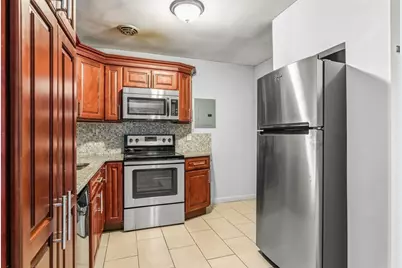 133 Warren St #3, Watertown, MA 02472 - Photo 12