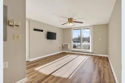 144 West St #14, Leominster, MA 01453 - Photo 6