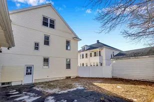 25-27 Elmwood, Holyoke, MA 01040 - Photo 24