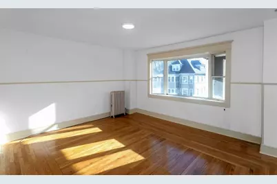 25-27 Elmwood, Holyoke, MA 01040 - Photo 10