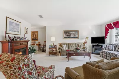 11 Weatherly Dr #11, Salem, MA 01970 - Photo 10