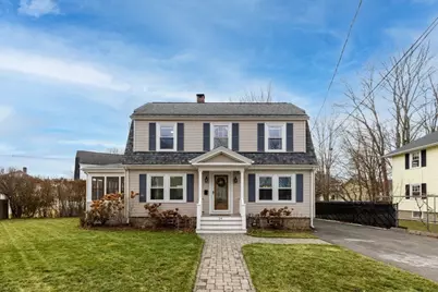 24 Lowell St, Woburn, MA 01801 - Photo 4