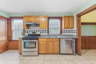 52 Hamilton Ave, Quincy, MA 02171 - Photo 18