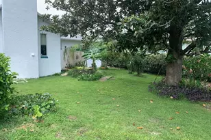 3441 N Honeylocust Dr, Beverly Hills, FL 34465 - Photo 10