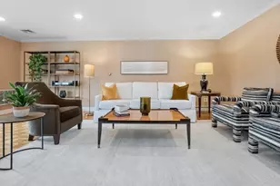 1202 Greendale Ave, Needham, MA 02492 - Photo 4