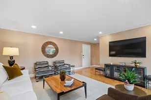 1202 Greendale Ave, Needham, MA 02492 - Photo 12