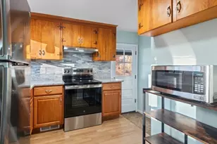 1 Foley Dr, Framingham, MA 01701 - Photo 8