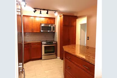 151 Coolidge Avenue #613, Watertown, MA 02472 - Photo 4