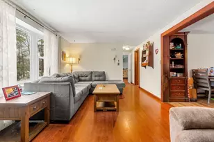 82 Monroe St, Amesbury, MA 01913 - Photo 14