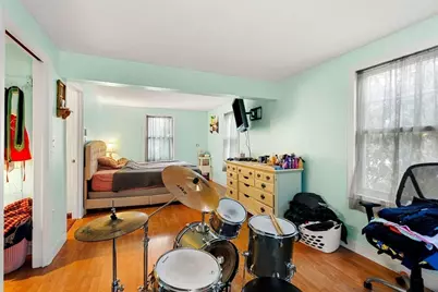 82 Monroe St, Amesbury, MA 01913 - Photo 16