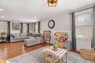 19 Fernwood Dr, Rutland, MA 01543 - Photo 14