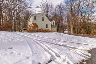 19 Fernwood Dr, Rutland, MA 01543 - Photo 32