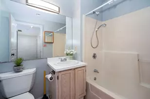 85 E Squantum St, Quincy, MA 02171 - Photo 30